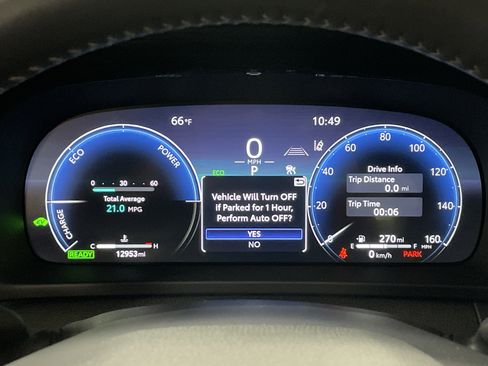 Used 2025 Toyota Crown XLE image 21