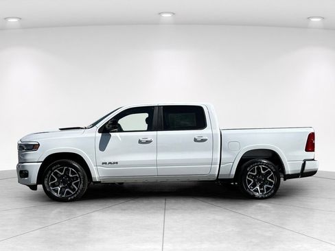 New 2026 RAM 1500 Laramie AWD/4WD image 4