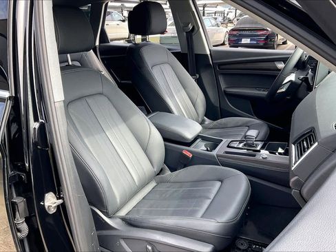 Used 2024 Audi Q5 Premium Plus image 9