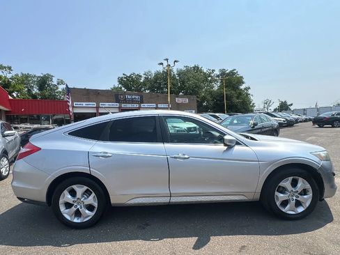 Used 2011 Honda Crosstour EX-L image 4
