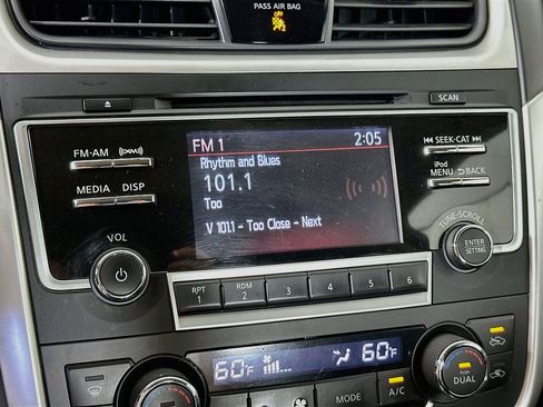 Used 2017 Nissan Altima 2.5 SV FWD image 19