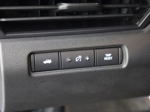 Used 2024 Nissan Altima 2.5 SR w/ SR Premium Package FWD image 20