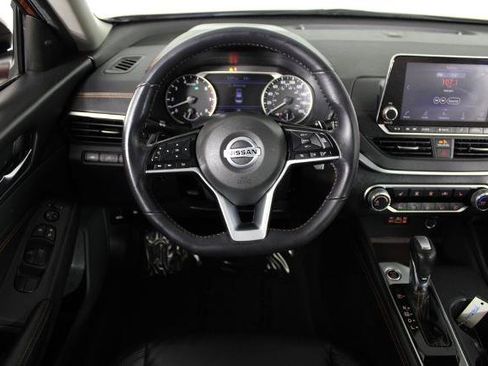Certified 2021 Nissan Altima 2.0 SR image 22