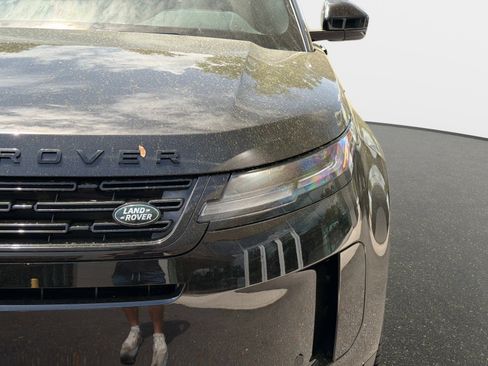 New 2026 Land Rover Range Rover Evoque S AWD/4WD image 9