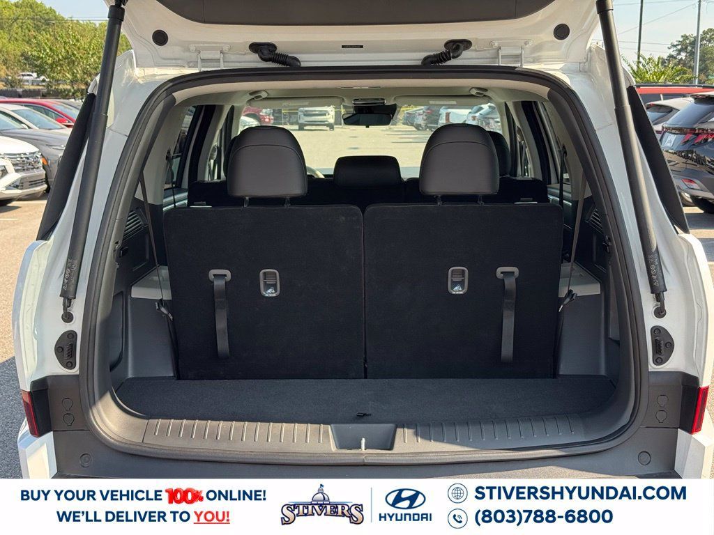 Used 2024 Hyundai Santa Fe SE FWD image 15
