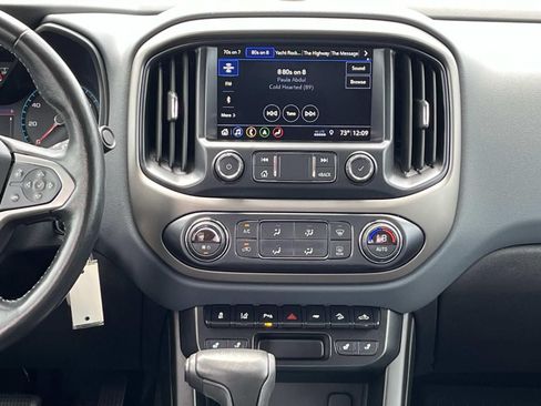 Used 2021 Chevrolet Colorado Z71 w/ Safety Package AWD/4WD image 17