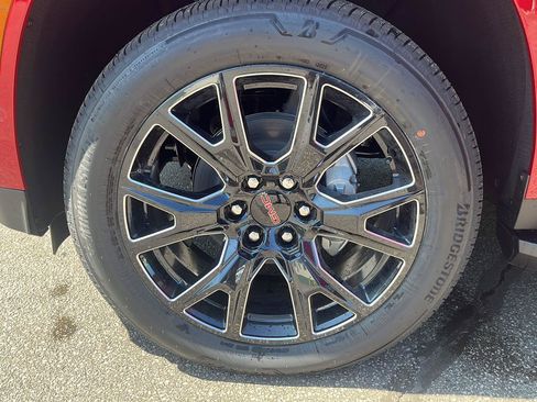 New 2026 GMC Yukon Elevation w/ Elevation Premium Package AWD/4WD image 23
