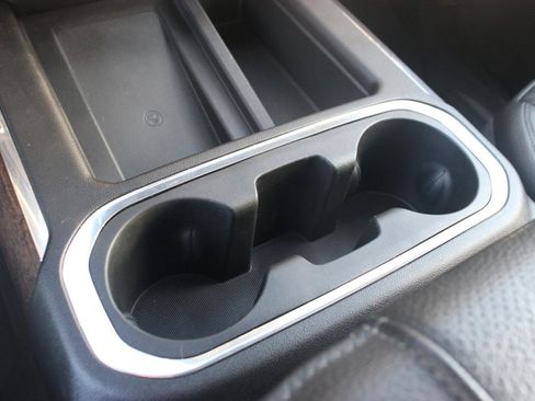 Used 2023 GMC Sierra 2500 Denali w/ Denali Ultimate Package image 23