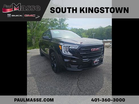 Used 2024 GMC Terrain SLE w/ Driver Convenience Package AWD/4WD image 4
