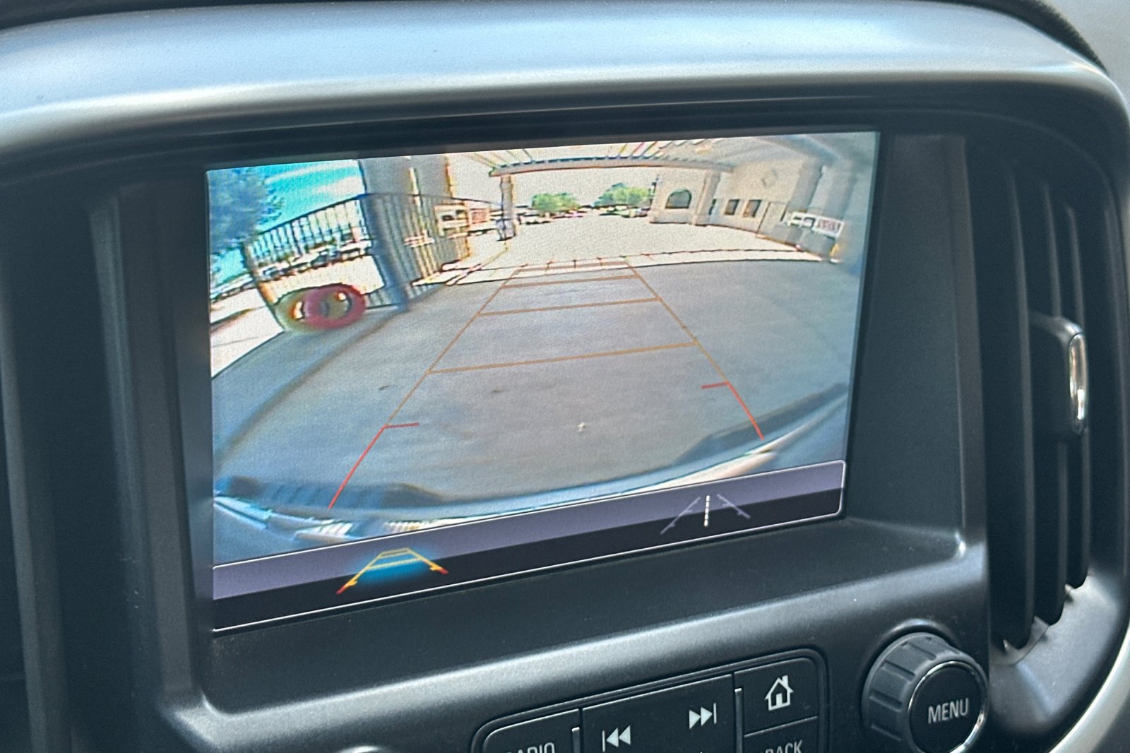 Used 2018 Chevrolet Colorado ZR2 AWD/4WD image 19