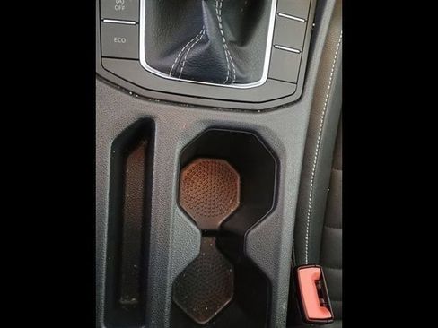 Used 2024 Volkswagen Jetta SE FWD image 24
