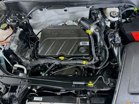 Used 2025 Buick Envista Preferred FWD image 31