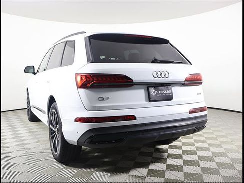 Used 2023 Audi Q7 3.0T Premium Plus AWD/4WD image 4