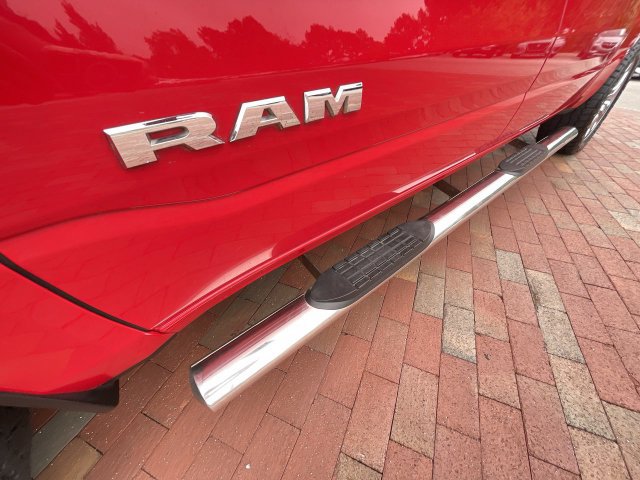 Used 2024 RAM 1500 Big Horn AWD/4WD image 29