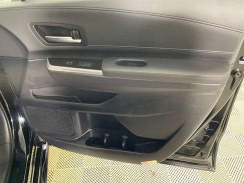 Used 2025 Toyota Sienna Limited AWD/4WD image 26