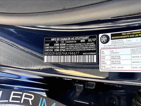 Used 2017 Mercedes-Benz E 300 4MATIC image 27
