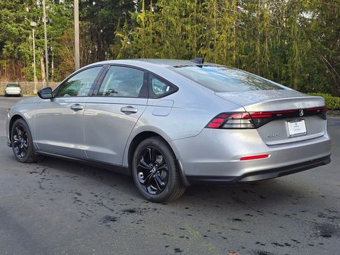 Certified 2025 Honda Accord SE image 26