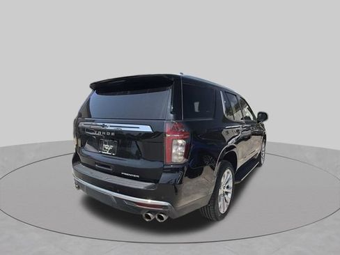 Used 2021 Chevrolet Tahoe Premier w/ Premium Package AWD/4WD image 3