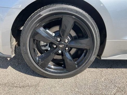 Used 2021 Ford Mustang GT Premium w/ Equipment Group 401A image 9