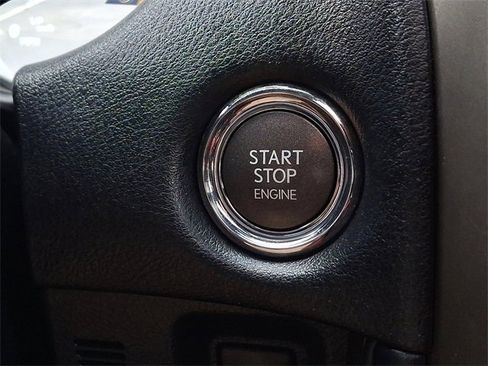 Used 2021 Lexus GX 460 Premium w/ Premium Package image 24