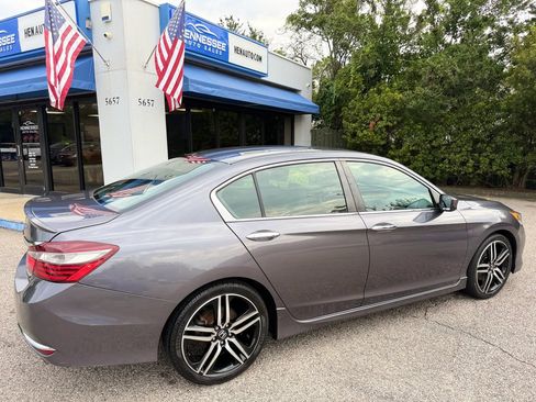 Used 2017 Honda Accord Sport Special Edition image 34