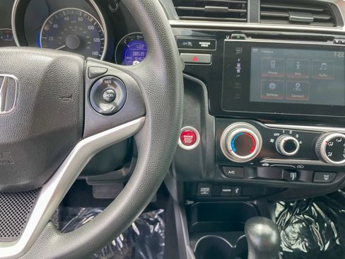 Used 2015 Honda Fit EX image 22