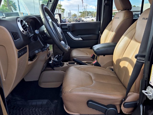 Certified 2018 Jeep Wrangler Unlimited Rubicon w/ Connectivity Group AWD/4WD image 13