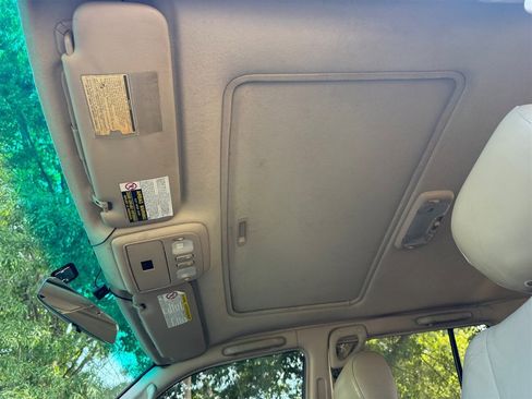 Used 1998 Toyota Land Cruiser AWD/4WD image 11