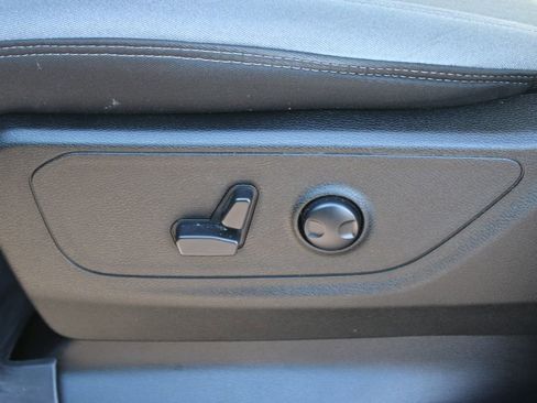 Used 2023 RAM 1500 Big Horn w/ Trailer Tow Group image 18