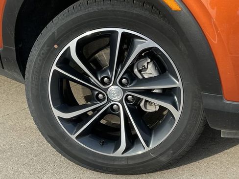 Used 2023 Buick Encore GX Select image 9