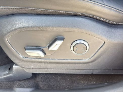 Used 2024 Hyundai Santa Fe SEL FWD image 11