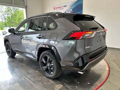 Used 2019 Toyota RAV4 XSE w/ All Weather Liner Package AWD/4WD image 4