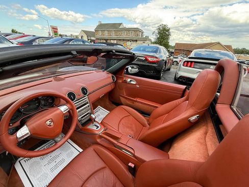 Used 2006 Porsche Boxster RWD image 12