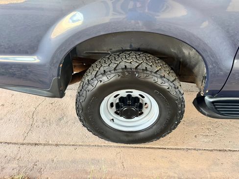 Used 2003 Ford Excursion XLT AWD/4WD image 29