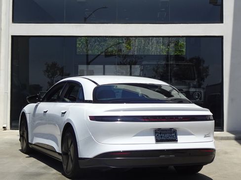 Used 2024 Lucid Air Touring AWD/4WD image 4