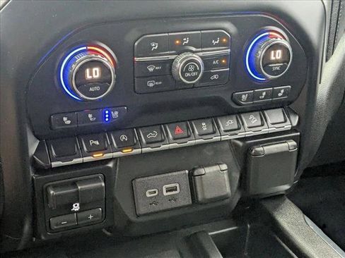 Used 2019 Chevrolet Silverado 1500 LTZ w/ LTZ Plus Package image 14