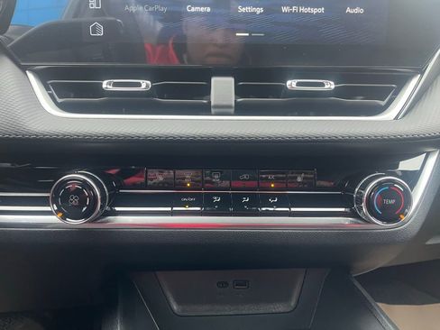 New 2026 Chevrolet Equinox LT w/ Safety and Technology Package image 17