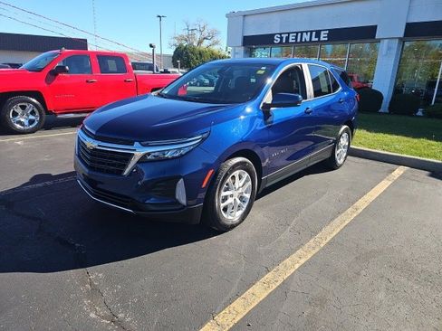 Used 2022 Chevrolet Equinox LT image 3