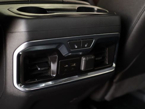 Used 2019 GMC Sierra 1500 SLT w/ SLT Premium Package image 29