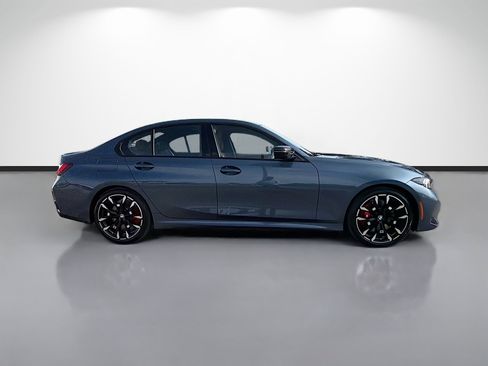 New 2026 BMW 330i Sedan w/ M Sport Package RWD image 2