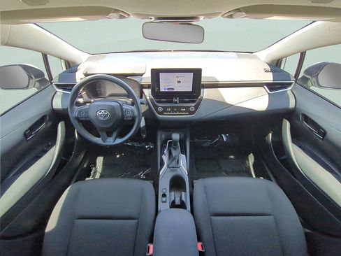 Used 2023 Toyota Corolla LE FWD image 10
