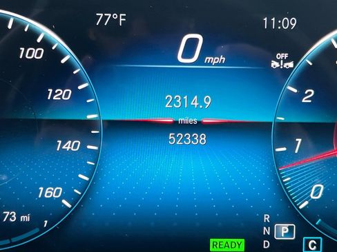 Used 2023 Mercedes-Benz GLS 450 4MATIC image 23