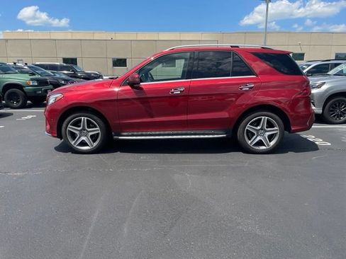 Used 2017 Mercedes-Benz GLE 350 4MATIC image 3