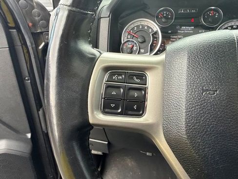 Used 2015 RAM 2500 Laramie w/ Black Appearance Group AWD/4WD image 23