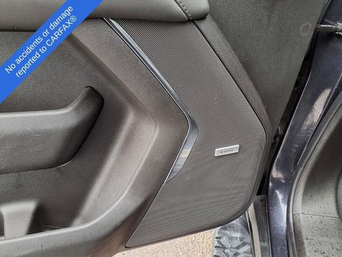 Used 2023 Chevrolet Tahoe Z71 w/ Luxury Package image 18