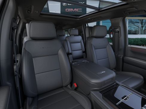 New 2026 GMC Yukon XL Denali w/ Denali Reserve Package AWD/4WD image 45