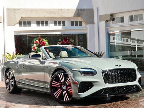 New 2026 Bentley Continental GTC image 1