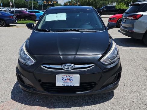 Used 2017 Hyundai Accent Value Edition FWD image 2