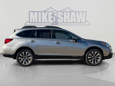 Used 2015 Subaru Outback 3.6R Limited AWD/4WD image 6