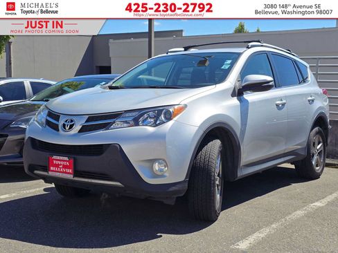 Used 2015 Toyota RAV4 XLE AWD/4WD image 1
